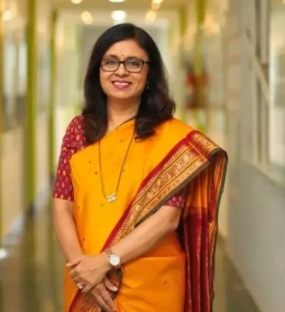 Home Vidya Yeravdekar